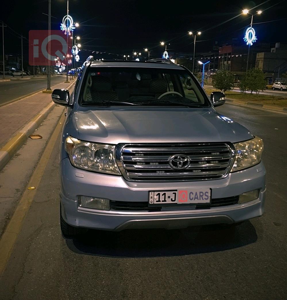 تويوتا لاندكروزر